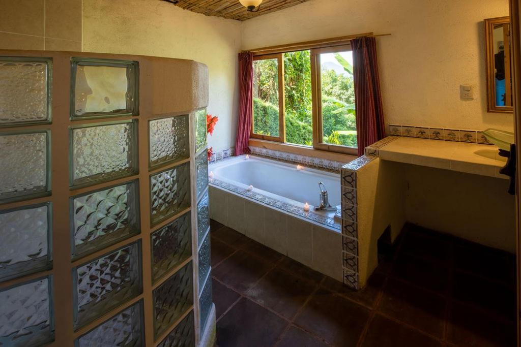 Jenna'S River Bed And Breakfast Jucayná Zewnętrze zdjęcie